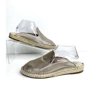 DV Women’s 9 Perforated Gold Metallic Mules Espadrilles Slides Shoes Flat Sandal